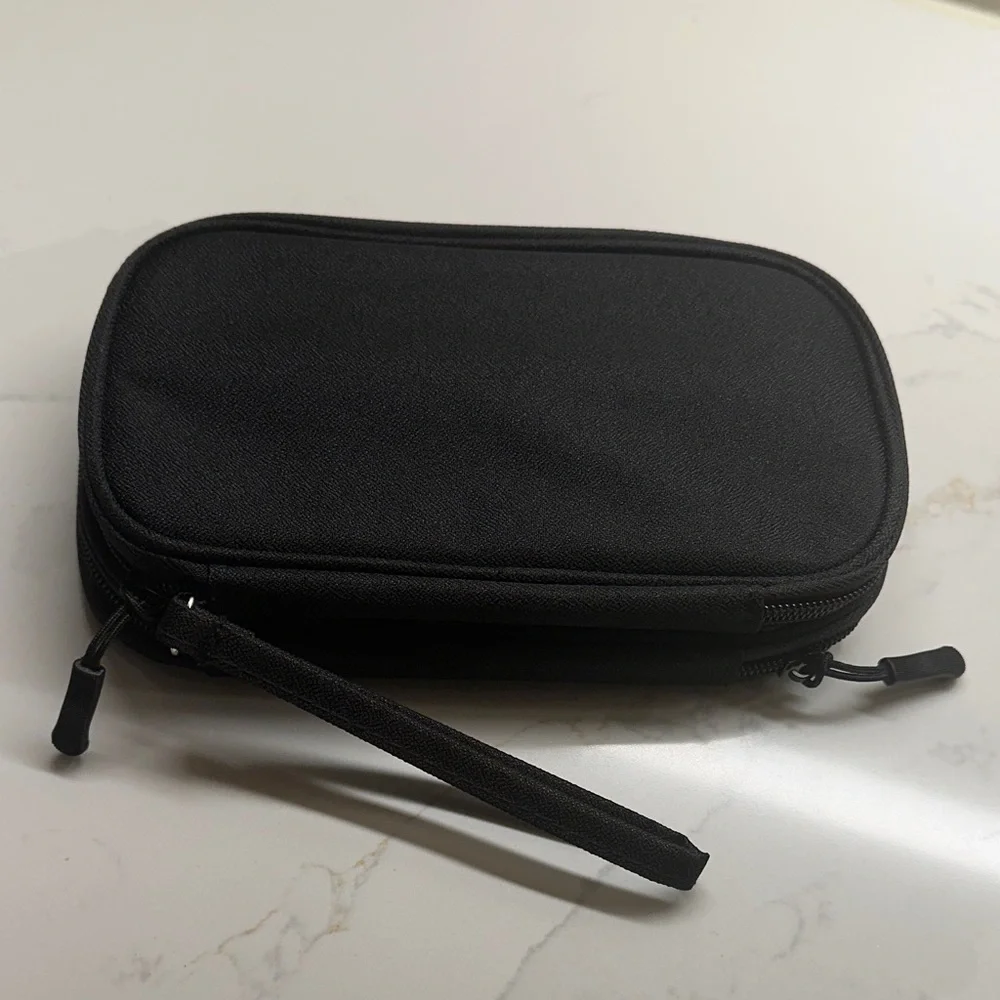 NEW Tech Zippered Organizer Travel Case In Black